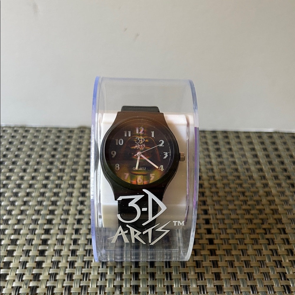 NEW! Vintage Darth Vader Halogram Watch in original  case!!Never been taken out!